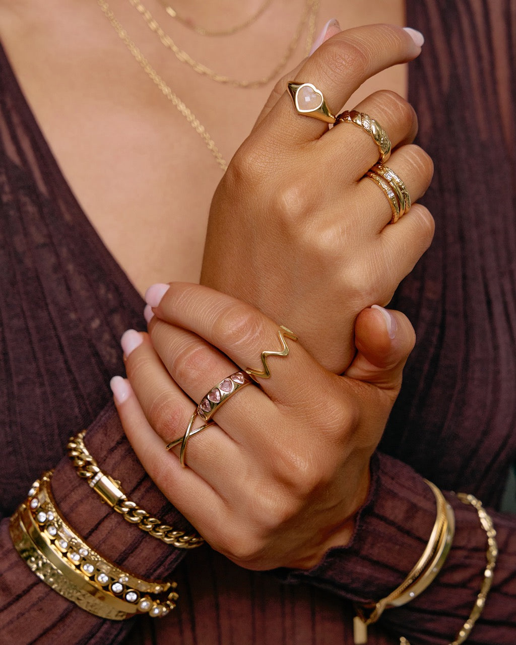 Arms Of Eve Romance Ring - Rose Quartz