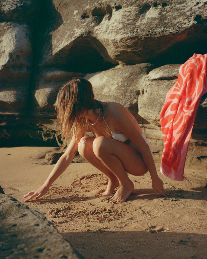 Sun Rituals Tecopa Towel
