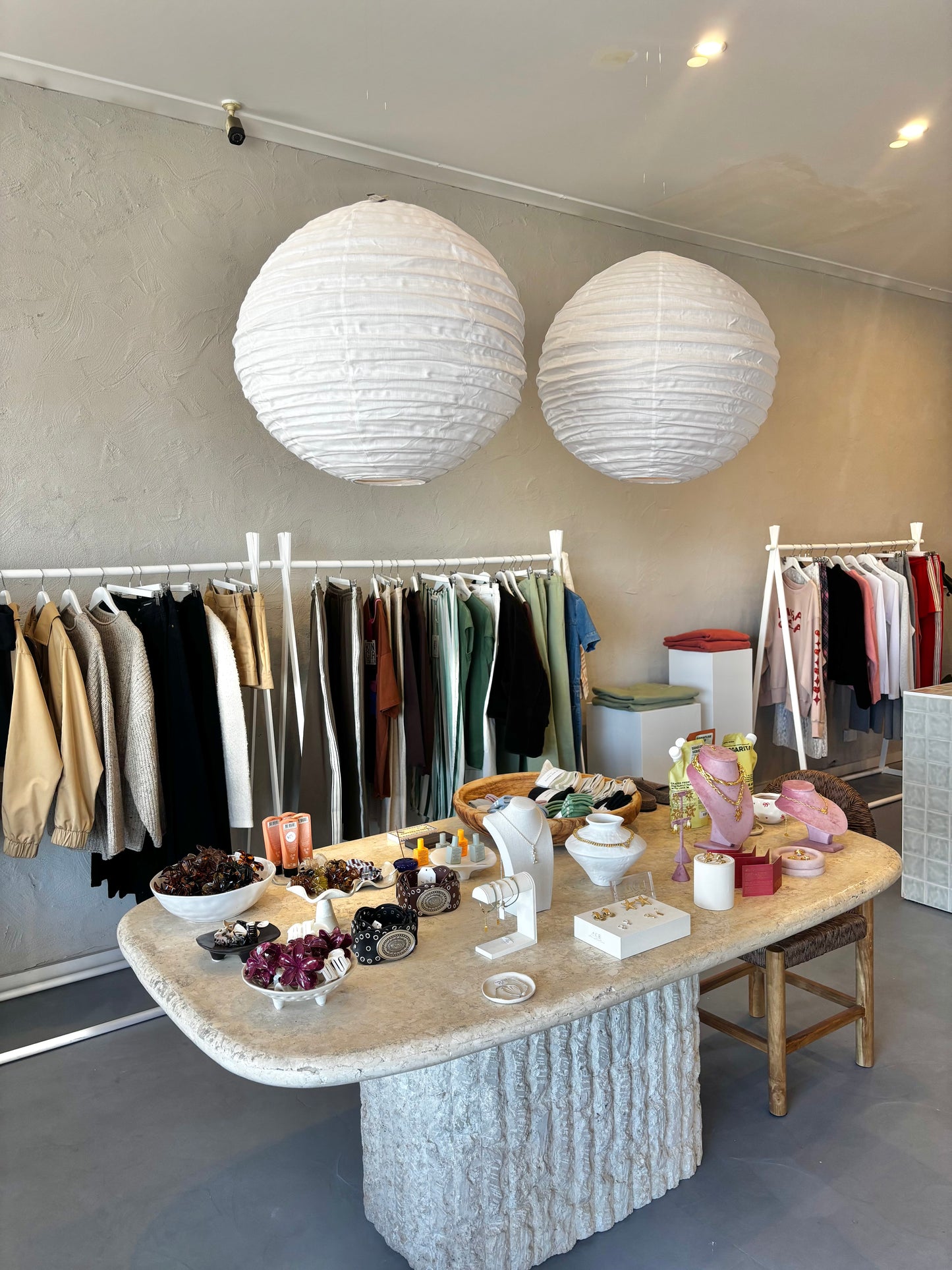 Haze Round Linen Pendant - White