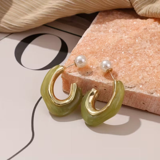 Haze Lou Resin Earrings