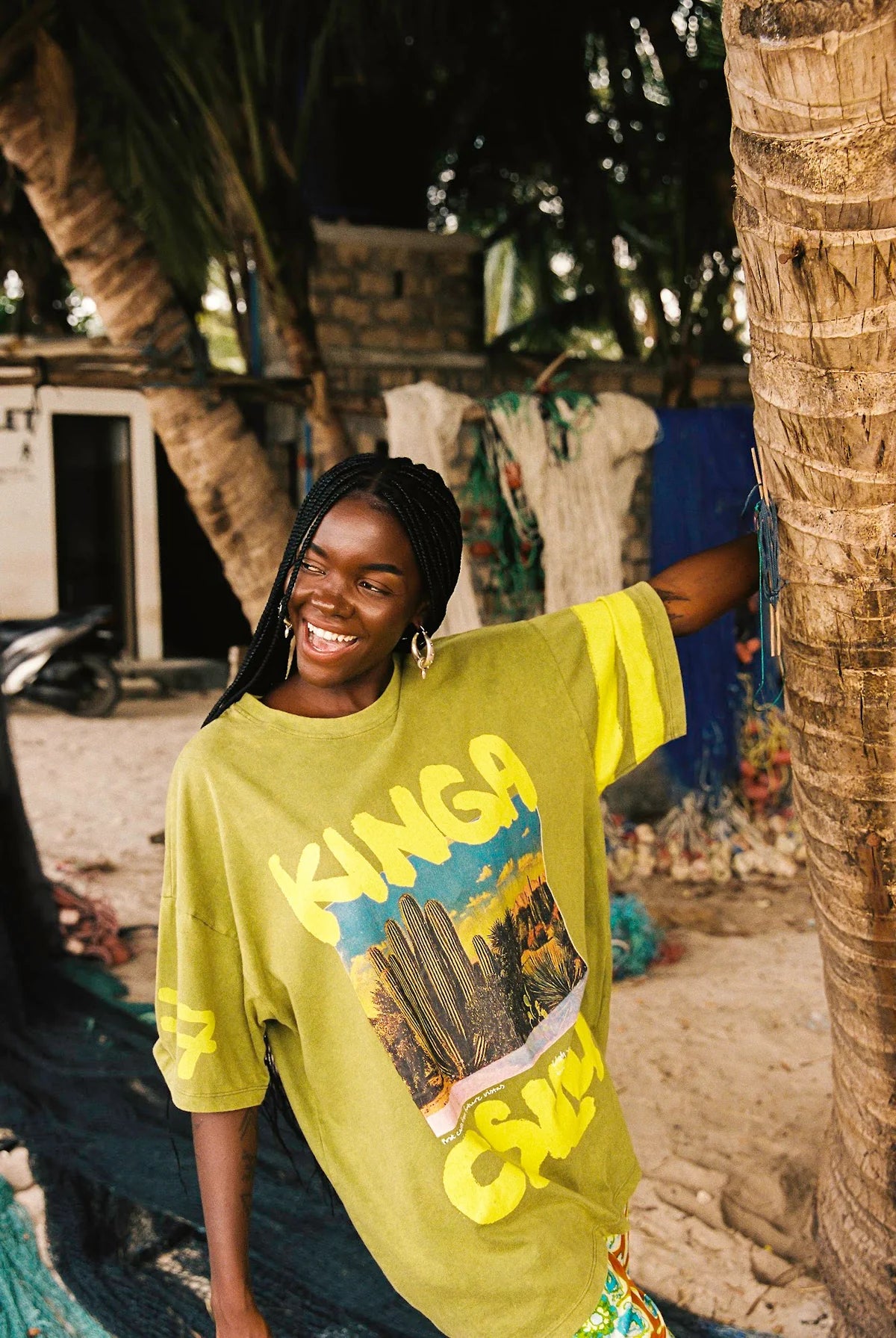 Kinga Csilla | Cacto Jardim Tee