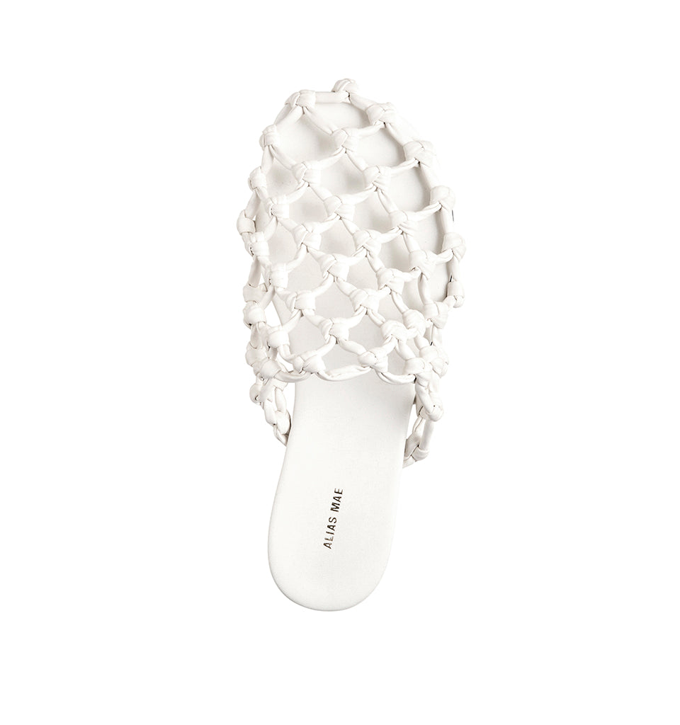 Alias Mae Hazu Slide