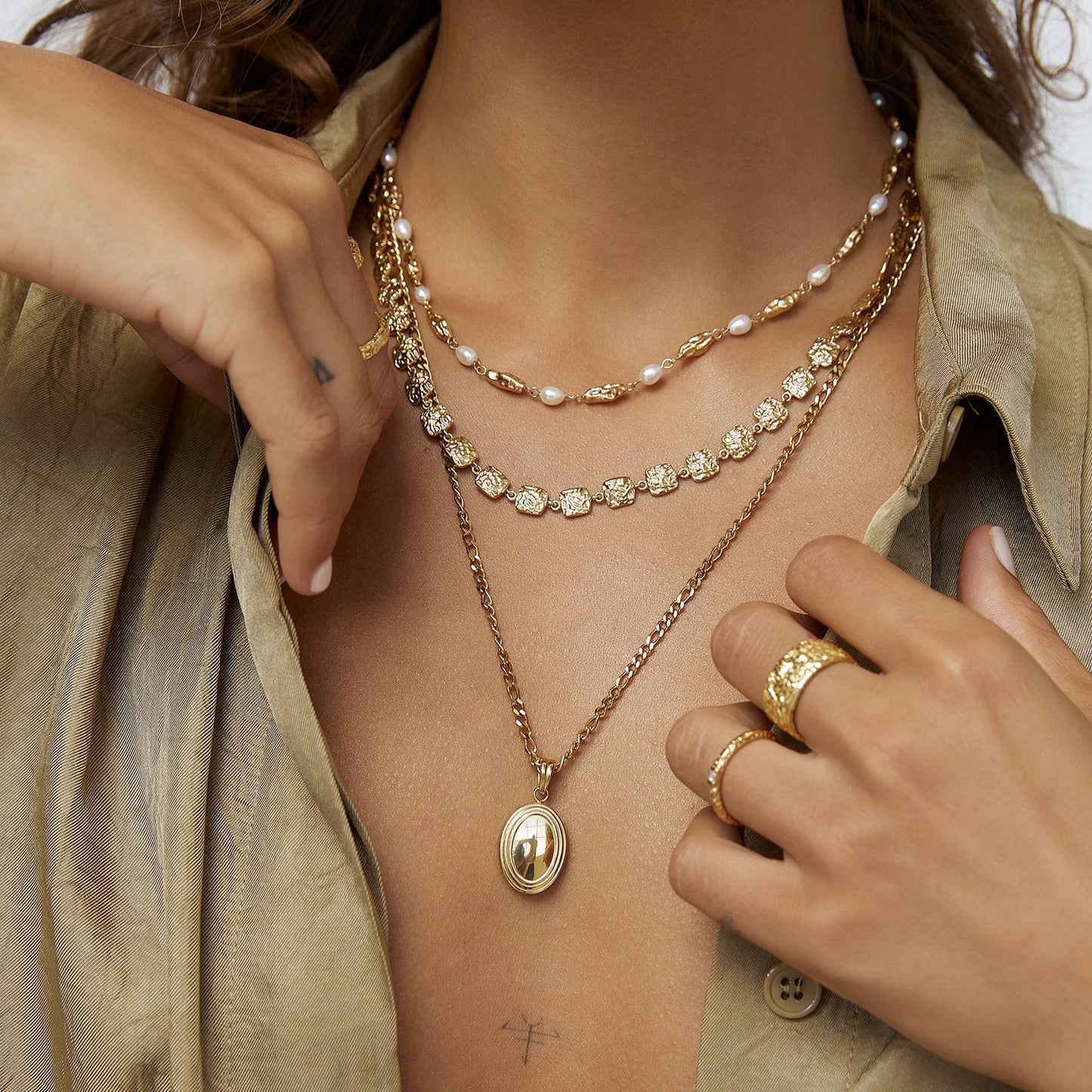 Arms Of Eve Emilia Gold Necklace